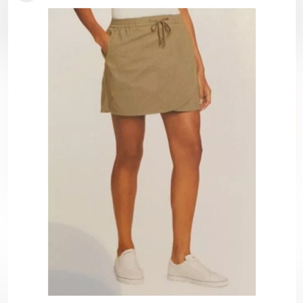 Eddie Bauer Ladies' Tulip Hem Skort Tan M